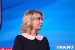 Захарова призвала украинцев конфисковать собственность Зеленского 