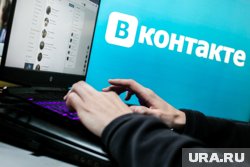 Для получения синей галочки достаточно иметь 5000 подписчиков