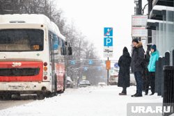 Правила благоустройства запрещают размещать объявления на остановках