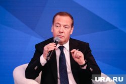 Ситуация на Украине схожа с Третьим рейхом, заявил Медведев