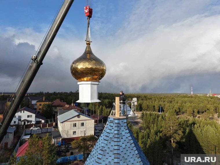 Храм строится на пожертвования горожан и местных предприятий 