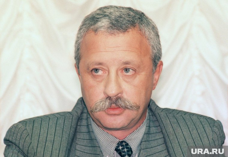 С июня по сентябрь 2001 года Якубович был генеральным директором телеканала «Московия»