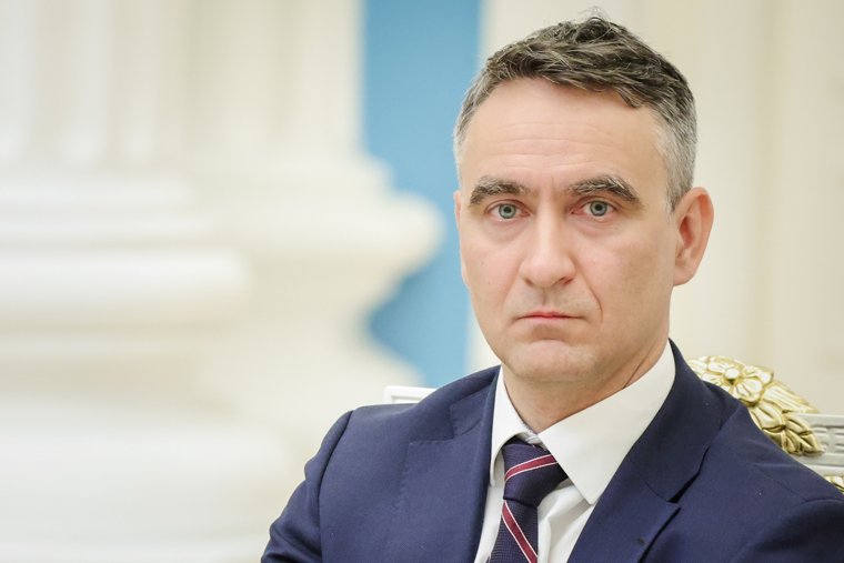 Гендиректор «Вкусно - и точка» Олег Пароев пригласил Путина в одно из своих заведений, и президент обещал зайти