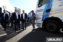 Текслер принял участие в открытии дилерского центра легендарного автопроизводителя