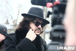 Киркоров сообщил, что прервал съемки после известия о смерти отца