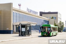 Сейчас в аэропорту Челябинска задержаны три рейса 