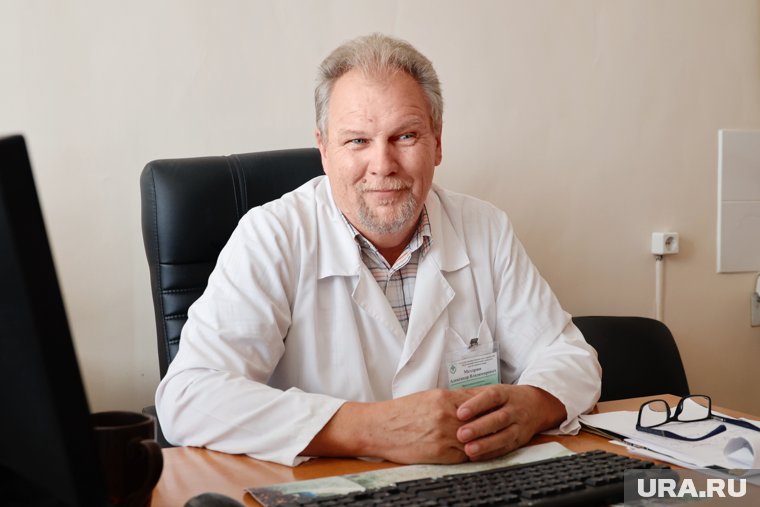 Александр Мездрин работает психотерапевтом в курганском госпитале с июня 1996 года