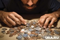 Пенсионеров предупредили о переносе выплат пенсий в июне