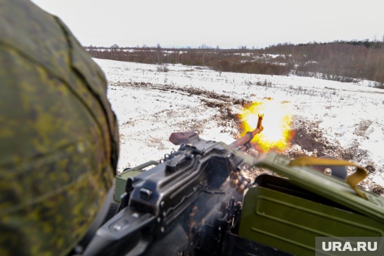 Военные до последнего вели неравную схватку с боевиками