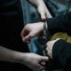 Мужчина швырнул ребенка головой об пол в Шереметьево: все подробности к этому часу