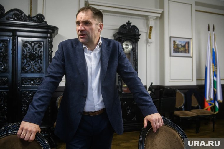 Кабинет на радиофаке Обабкову нравился больше