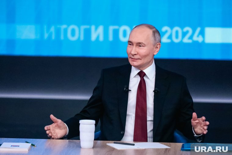 Николай Дымский из ХМАО представил президенту свой опыт работы в роли советника по воспитанию