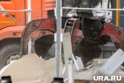 В Челябинске продолжают демонтировать незаконные торговые точки