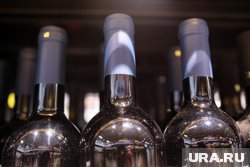 Как безопасно купить алкоголь и не отравиться