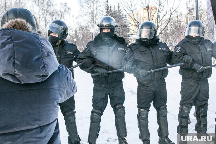 Впервые парня задержали на несанкционированном митинге