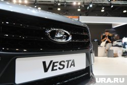 Женщина купила автомобиль Lada vesta