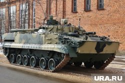 Создателю БМП-3 военный завод в Кургане установил памятник