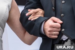 «Все у них было хорошо»: знакомые рассказали о семье, где мать убила дочь в Камышлове