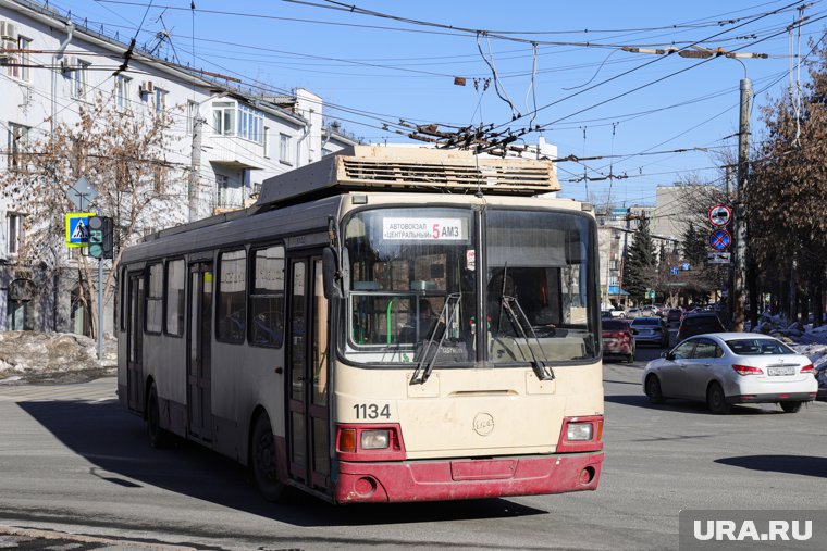 За рулем автобуса тоже была женщина