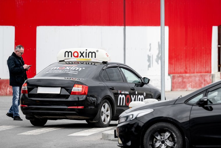 В Кургане доля отечественных авто в сфере такси составляет порядка 20%