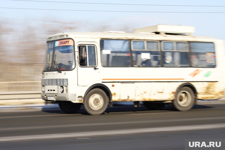 В село Прорывное автобус ездит три раза в неделю