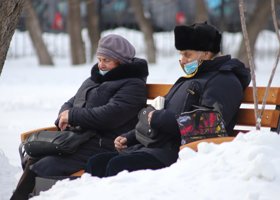 Как стать пенсионером и получить побольше денег: все, что нужно знать о выплатах в 2025 году