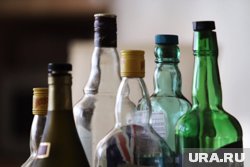 На месте гибели нашли емкость с неизвестной жидкостью