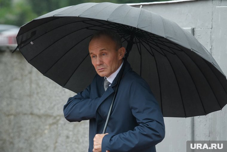 Денис Паслер подписал указ об отставке Чемезова