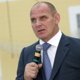 Легендарный борец Карелин раздал автографы юным самбистам Кургана в День города. Видео