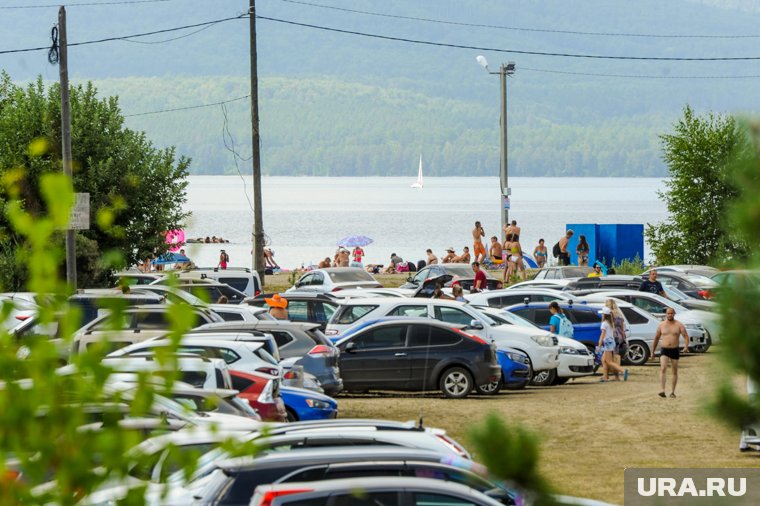 Парковка автомобилей в водоохранной зоне запрещена