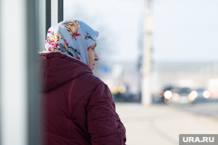 Пожилым людям следуют следить за уровнем слуха и зрения, чтобы предотвратить деменцию