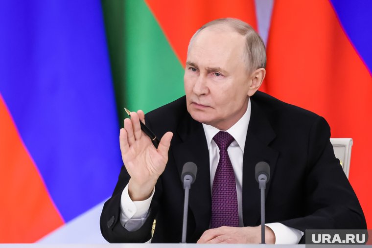 По словам экс-главы Пентагона, цели Путина не менялись с самого начала конфликта на Украине