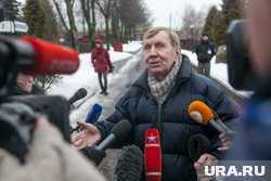 Чернов прославился в 18 лет, сыграв двоечника Сыромятникова в фильме «Доживем до понедельника»