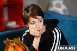 Хаматова в 2018 году выпустила книгу «Время колоть лед» в соавторстве  Катерины Гордеевой 