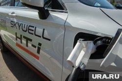 Автоэксперт отмечает проблемы с инфраструктурой для электрокаров в отдаленных от Москвы регионах