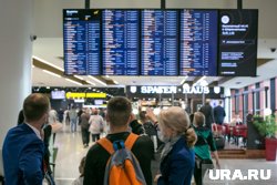 Вылететь из египетского аэропорта не могут 330 человек