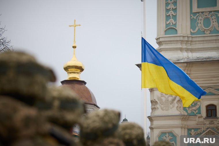 Всего под санкции попало около 50 российских компаний