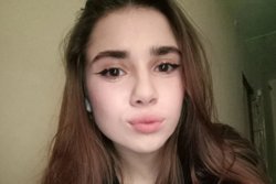 Дочь многоженца Сухова нашла неплохую работу после скандала на Первом канале
