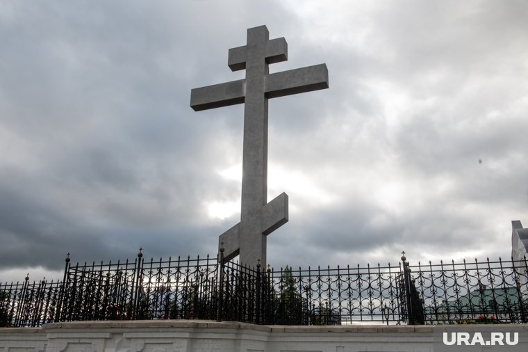 Конечный пункт крестного пути — Свято-Николаевский Белогорский мужской монастырь
