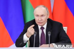 Путин в день, когда должна была пройти встреча, заявил о необходимости уточнить положения 30-дневного перемирия