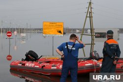 Курганских спасателей наградили за помощь в ликвидации последствий паводка