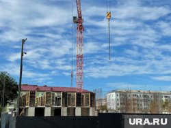 Обрушение на строящемся ЖК в центре Кургане произошло при заливке бетона. Фото, видео