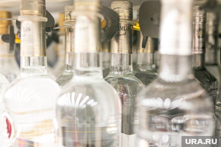 Производитель водки "Лесная мороша" хочет взыскать с конкурента 32 млн рублей