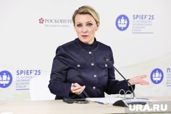 Захарова заявила, что власти Польши ограничили своих граждан решением закрыть границу с Белоруссией