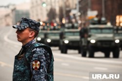 Усиленный режим коснется Росгвардии, полиции, медицинских и спасательных служб