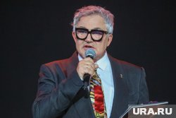 Дмитрий Дибров готов выступать на поминках