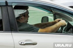 По итогам сентября в РФ подорожали новые легковые автомобили, заявил Целиков 