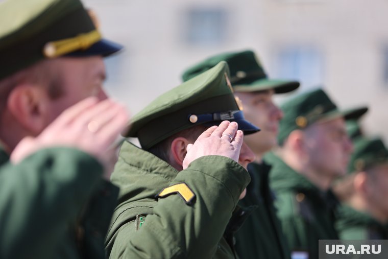 В Кургане начали набирать призывников на военную службу в армию