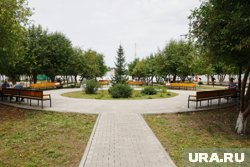На территории госпиталя оборудован уютный парк