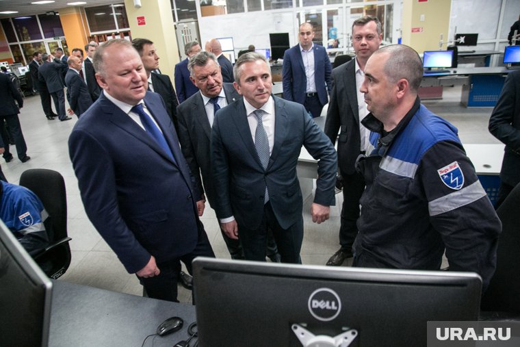 О будущем завода говорили в 2019 году все - от губернатора региона Моора до тогда уральского полпреда Цуканова, через которого информация шла к президенту